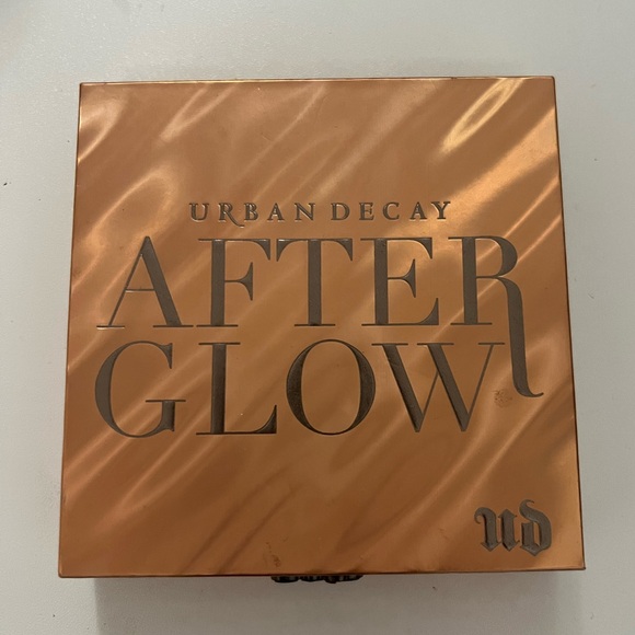 Urban Decay Accessories - Urban Decay After Glow Highlighter Palette
